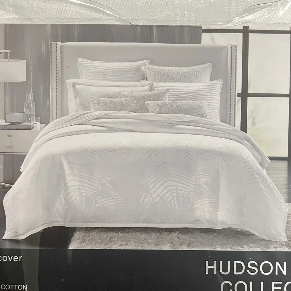 Hudson Park Palmetto Silk Blend Queen Duvet Cover + 2-Pillow Shams in White NWT